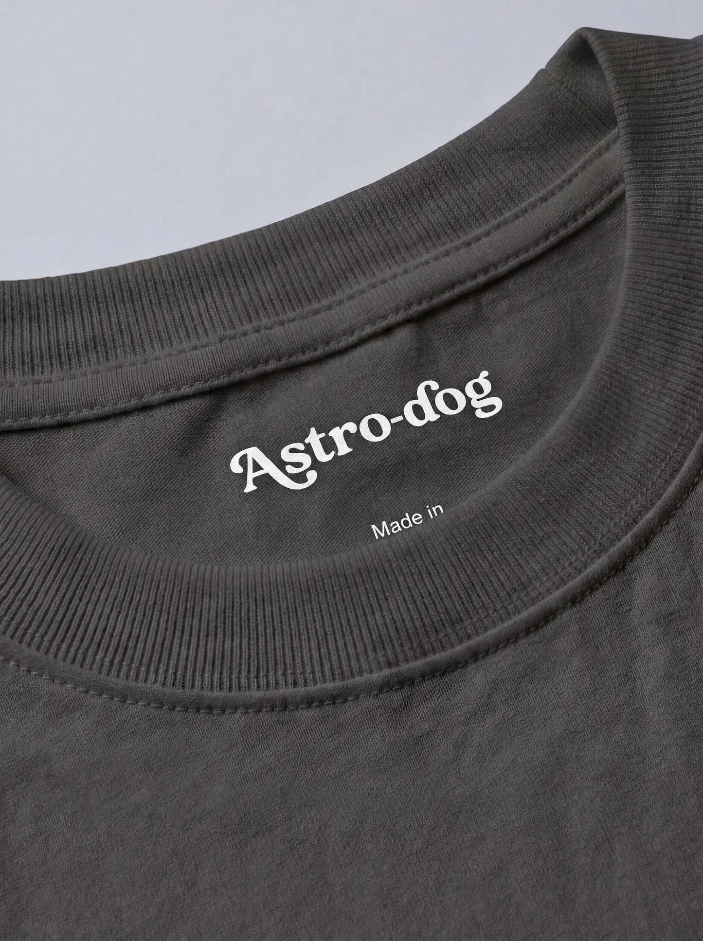 Crowned Pup Tee — Dog Mom