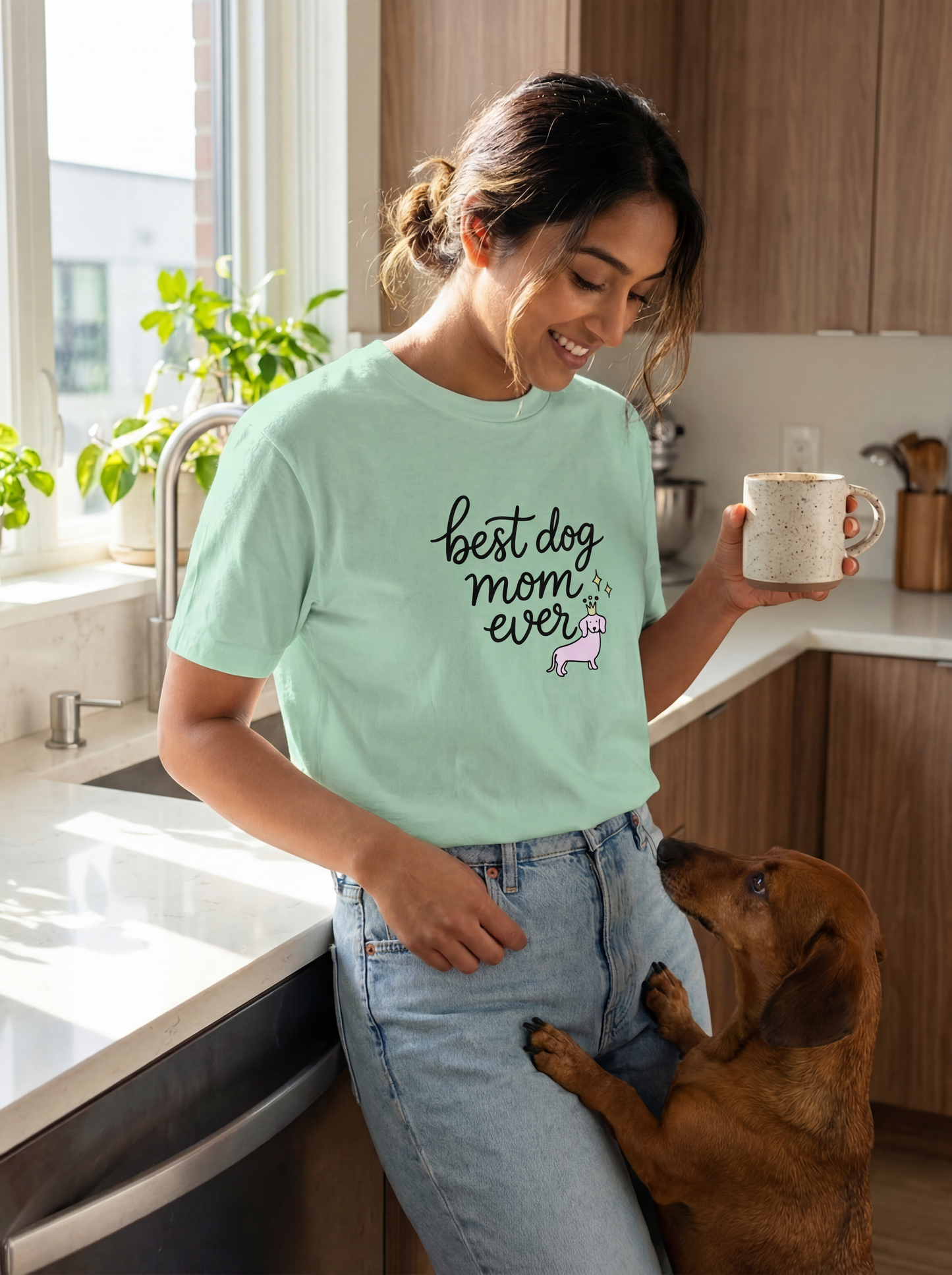 Crowned Pup Tee — Dog Mom
