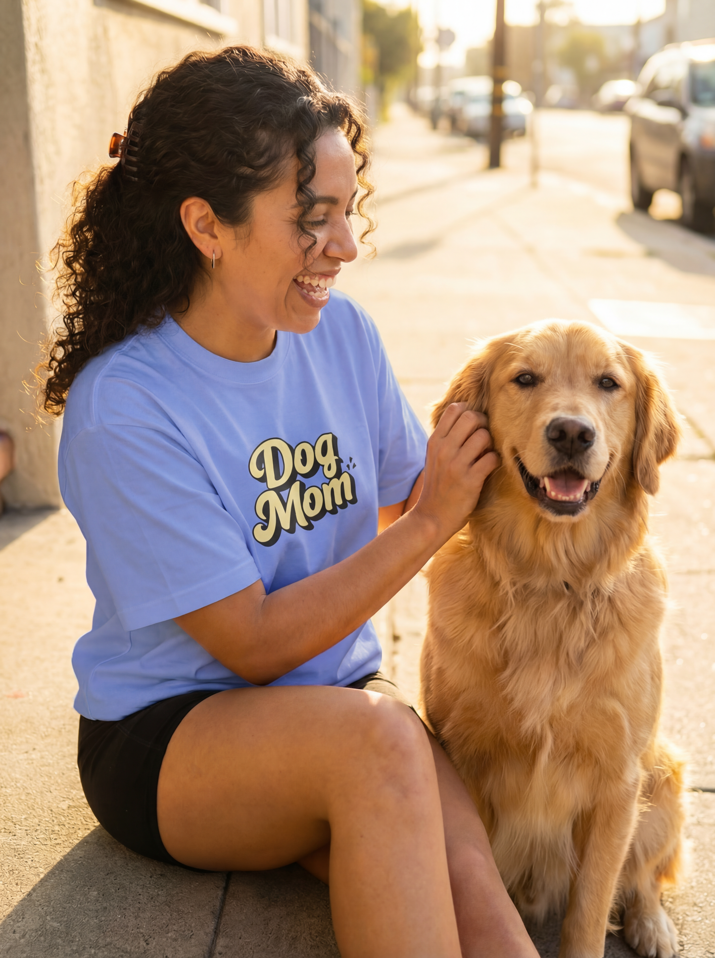 Retro Tee — Dog Mom