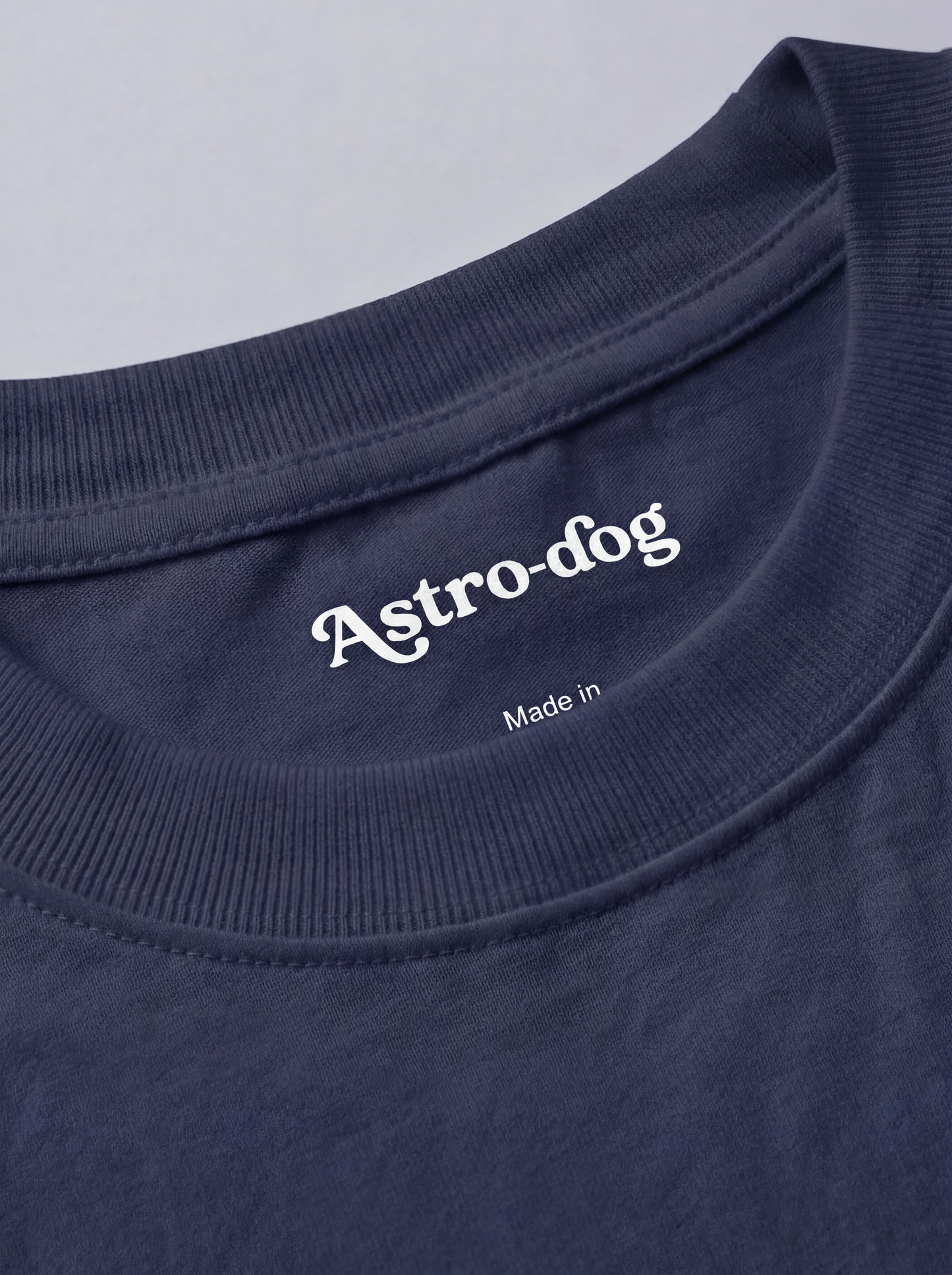 Retro Tee — Dog Mom